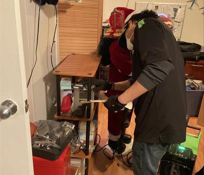 SERVPRO Professional Inspects Property Afflicted By Water Damage